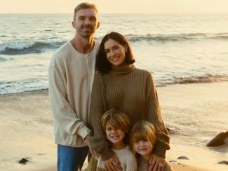 Meet a Mom Avery Woods
